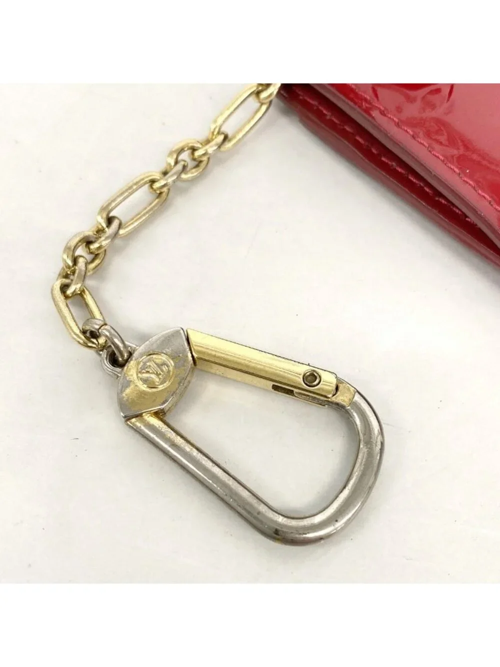 Louis Vuitton Coin Case Vernis Pochette Cles NM Pomme D'amour